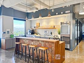 Spaces | CA, Burbank - The Tower