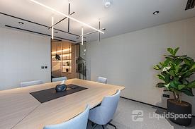 API Trio Towers | Level 37