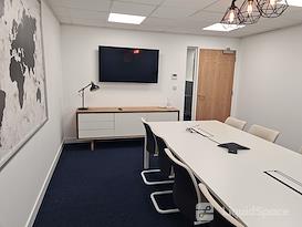 HQ | Hitchin, Invision House