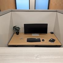 Spoke Coworking Tower Suites #1700