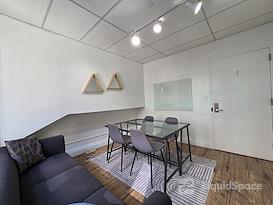 SaGE@276Fifth