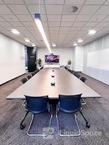 CorporateCubes.Co - 333 Collins