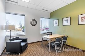 Regus | Prairie Stone