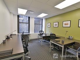 Regus | 136 Madison Avenue