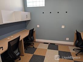 Desk606