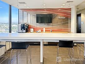 Regus | Century Link Tower