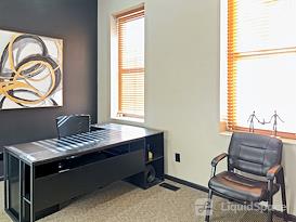 Regus | MO, St. Louis - The Luxe on Lami