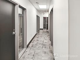 Regus | QC, Sherbrooke - King Street West