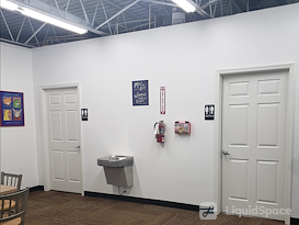 Store & Work 36