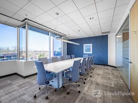 Regus | Battlefield Overlook