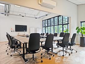 Regus | Wijchen, Plek bij Floor