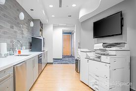 Regus || Hamilton Avenue