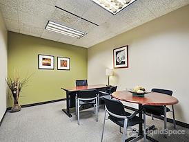 Regus | Regency Towers
