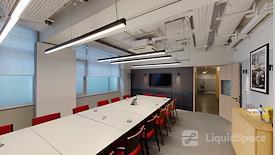 FORA | Lloyds Avenue 