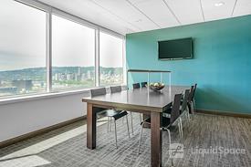 Regus || Liberty Centre Lloyd District