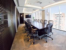 Regus | Santiago, Cerro El Plomo