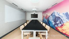 WeWork Two Horizon Center