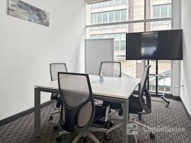 Regus | National Harbor