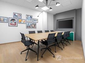 Regus | Warsaw, Polna Corner
