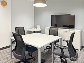 Regus | CA, Costa Mesa - Harbor Blvd