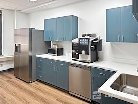 Regus | IN, Indianapolis - Meridian St