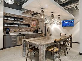 Regus | Schraffts Center
