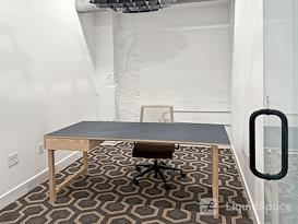 HQ | PA, Philadelphia - Snyder Avenue