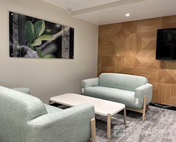 MOSS | Wellness Workspace