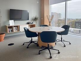 SPACES | ON, Toronto - Spaces Liberty Village