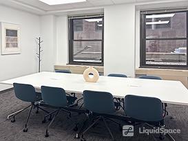 Regus | IN, Indianapolis - Meridian St