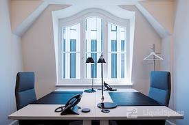 Satellite Office Villa Sander