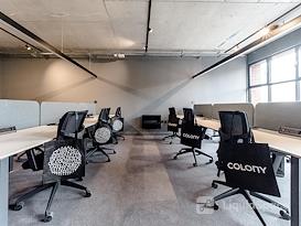 Colony | One Silk St