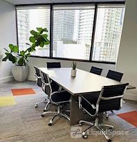 Group Office Space 24