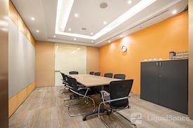 Regus | Bangkok, Crc Tower - All Seasons Place