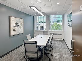 Regus | AB, Red Deer - 50 Street