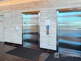 Regus | 201st Street