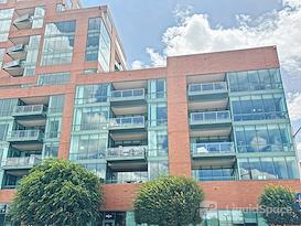 Regus | KY, Louisville - East Witherspoon St