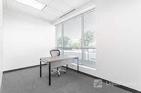 Regus || Stonebriar Center