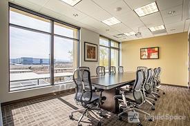 Regus | Arroyo Crossing