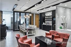 Regus | La Defense, Tour Ariane