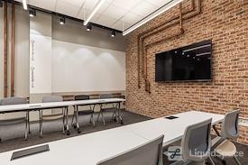 Roam Buckhead - Peachtree