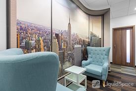 Regus | Budapest West End