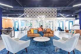 Expansive - Main Street