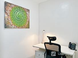 Regus | Abuja, Constitution Avenue