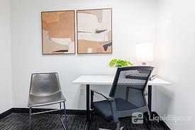 Expansive - Biscayne