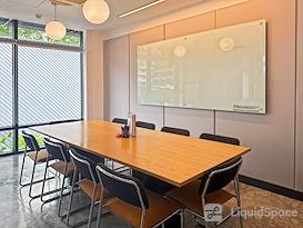 SPACES | Bangkok, Suthi Building