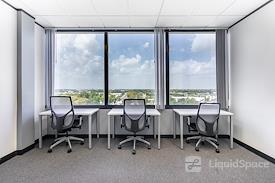 Regus | Northwest Freeway