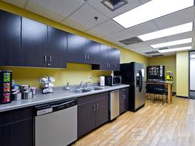 Regus | Clark Tower