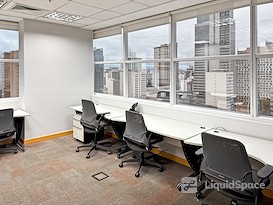 Regus | CURITIBA, Batel - Ed Corporate Evolution