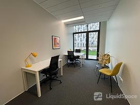 Regus | Paris, Rosa Parks